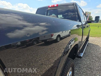 2017 Ram 3500 Laramie Crew Cab Medium Bed - miniatura 23