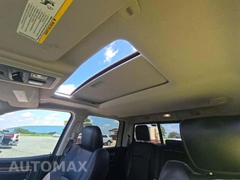 2017 Ram 3500 Laramie Crew Cab Medium Bed - miniatura 8