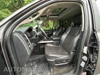 2017 Ram 3500 Laramie Crew Cab Medium Bed - miniatura 9