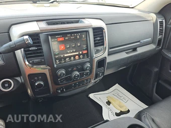 2017 Ram 3500 Laramie Extended Crew Cab Medium Bed - miniatura 11