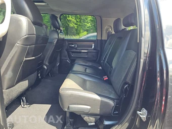 2017 Ram 3500 Laramie Extended Crew Cab Medium Bed DRW - miniatura 13