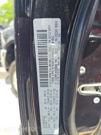 2017 Ram 3500 Laramie Extended Crew Cab Medium Bed DRW - miniatura 14