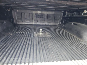 2017 Ram 3500 Laramie Extended Crew Cab Medium Bed DRW - miniatura 16
