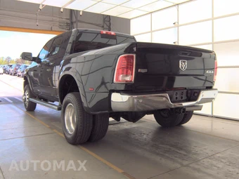2017 Ram 3500 Laramie Extended Crew Cab Medium Bed DRW - miniatura 6