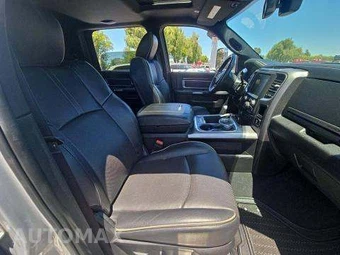 2017 Ram 3500 Limited Extended Crew Cab Medium Bed DRW – miniatura 19