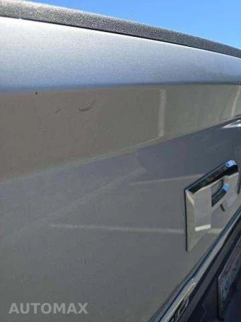 2017 Ram 3500 Limited Extended Crew Cab Medium Bed DRW – miniatura 30
