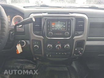 2017 Ram 3500 Tradesman Crew Cab Long Bed - miniatura 10