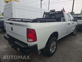 2017 Ram 3500 Tradesman Crew Cab Long Bed - miniatura 3