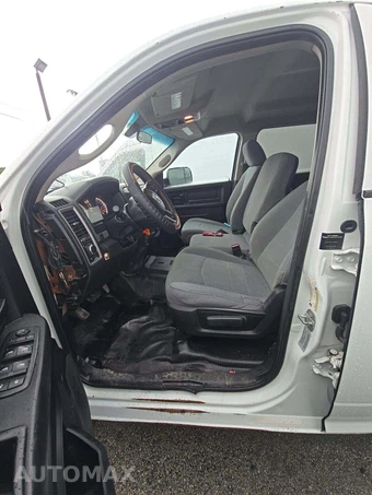 2017 Ram 3500 Tradesman Crew Cab Long Bed - miniatura 6