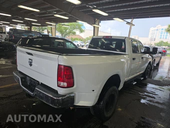 2017 Ram 3500 Tradesman Crew Cab Long Bed DRW - miniatura 4