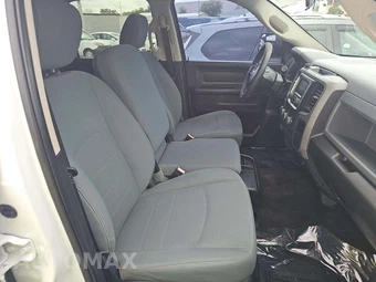 2017 Ram 3500 Tradesman Crew Cab Long Bed DRW - miniatura 18