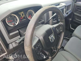 2017 Ram 3500 Tradesman Crew Cab Long Bed DRW - miniatura 22