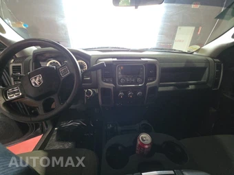 2017 Ram 3500 Tradesman Crew Cab Medium Bed - miniatura 11
