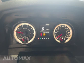 2017 Ram 3500 Tradesman Crew Cab Medium Bed - miniatura 12