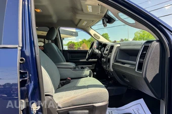 2017 Ram 3500 Tradesman Crew Cab Medium Bed - miniatura 16