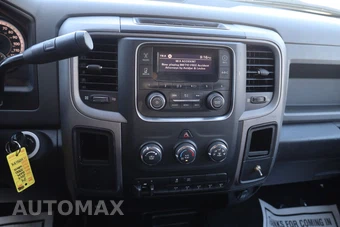 2017 Ram 3500 Tradesman Crew Cab Medium Bed - miniatura 9
