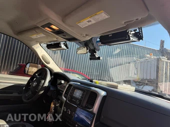 2017 Ram 4500 Cab Chassis SLT Regular Cab DRW - miniatura 14