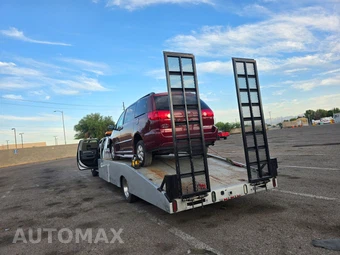 2017 Ram 5500 Cab Chassis SLT Crew Cab DRW - miniatura 42