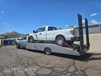 2017 Ram 5500 Cab Chassis SLT Crew Cab DRW - miniatura 46