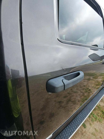2017 Ram 5500 Cab Chassis Tradesman Crew Cab DRW - miniatura 23