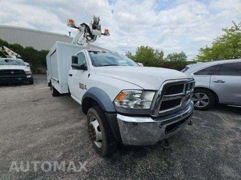 2017 Ram 5500 Cab Chassis Tradesman Regular Cab DRW – miniatura 4