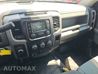 2017 Ram 5500 Cab Chassis Tradesman Regular Cab DRW - miniatura 11