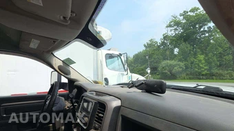 2017 Ram 5500 Cab Chassis Tradesman Regular Cab DRW - miniatura 44
