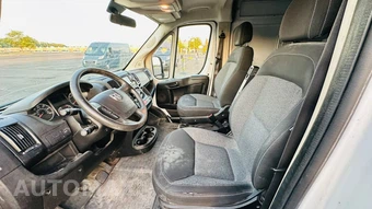 2017 Ram ProMaster 1500 Cargo Van High Roof 136.0" WB - miniatura 19