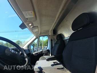 2017 Ram ProMaster 1500 Cargo Van Low Roof 136.0" WB – miniatura 16