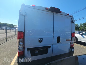 2017 Ram ProMaster 1500 Cargo Van Low Roof 136.0" WB – miniatura 5