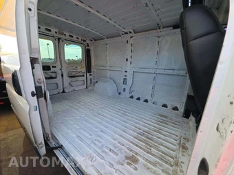 2017 Ram ProMaster 1500 Cargo Van Low Roof 136.0" WB - miniatura 16