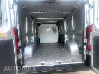 2017 Ram ProMaster 1500 Cargo Van Low Roof 136.0" WB - miniatura 31