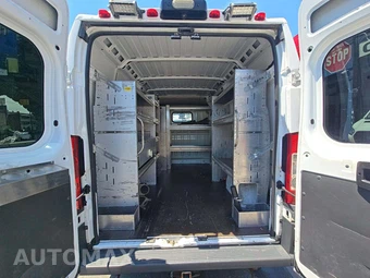 2017 Ram ProMaster 2500 Cargo Van High Roof 136.0" WB - miniatura 11