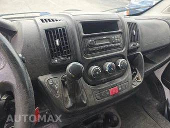 2017 Ram ProMaster 2500 Cargo Van High Roof 159.0" WB – miniatura 11