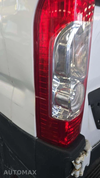 2017 Ram ProMaster 2500 Cargo Van High Roof 159.0" WB – miniatura 36