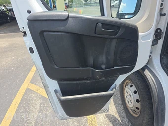 2017 Ram ProMaster 2500 Cargo Van High Roof 159.0" WB – miniatura 9