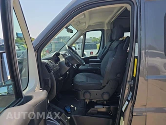 2017 Ram ProMaster 3500 Cargo Van High Roof 159.0" WB - miniatura 3