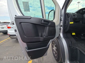2017 Ram ProMaster 3500 Cargo Van High Roof 159.0" WB - miniatura 9