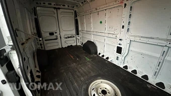 2017 Ram ProMaster 3500 Cargo Van High Roof 159.0" WB - miniatura 22