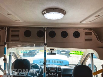 2017 Ram ProMaster 3500 Window Van High Roof 159.0" WB - miniatura 24