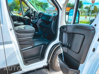 2017 Ram ProMaster 3500 Window Van High Roof 159.0" WB - miniatura 4