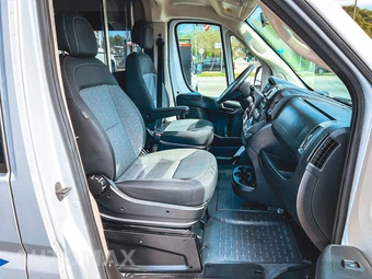 2017 Ram ProMaster 3500 Window Van High Roof 159.0" WB - miniatura 6