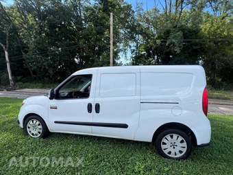 2017 Ram ProMaster City Cargo Van Tradesman SLT 122.4" WB - miniatura 11