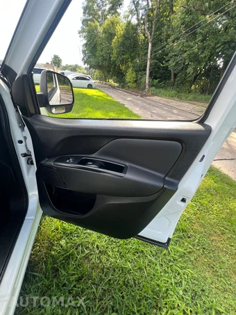 2017 Ram ProMaster City Cargo Van Tradesman SLT 122.4" WB - miniatura 22