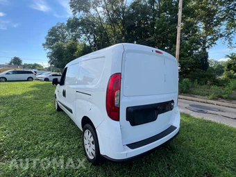 2017 Ram ProMaster City Cargo Van Tradesman SLT 122.4" WB - miniatura 9