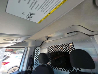 2017 Ram ProMaster City Cargo Van Tradesman SLT 122.4" WB - miniatura 11