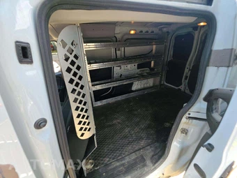 2017 Ram ProMaster City Cargo Van Tradesman SLT 122.4" WB - miniatura 13