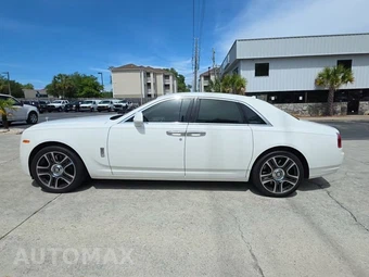 2017 Rolls-Royce Ghost – miniatura 3