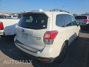2017 Subaru Forester 2.0XT Premium – miniatura 4
