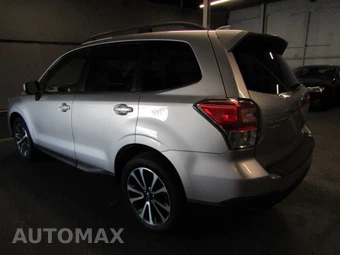 2017 Subaru Forester 2.0XT Premium - miniatura 4